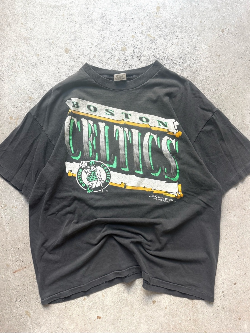 90s Starter Boston Celtics Vintage Black Faded Graphic Tee XL 23x28